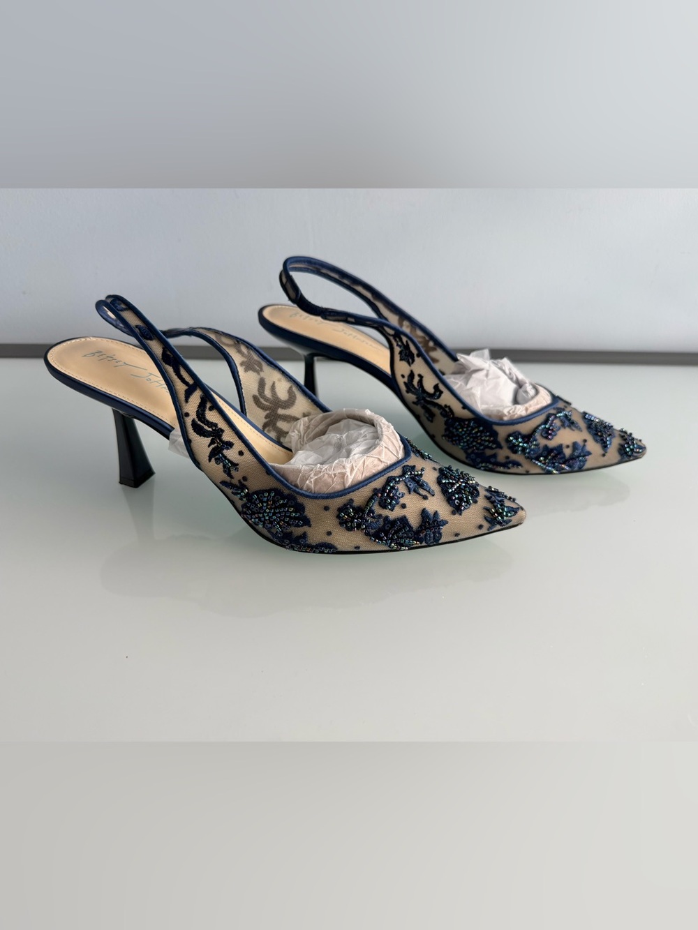Betsey Johnson Women's Navy Nikki Embroidered Slingback Evening Pumps Size 10